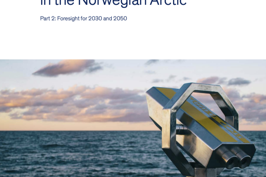 Forsiden av rapporten Sustainable Blue Economy in the Norwegian Arctic – Part 2: Foresight for 2030 and 2050, med bilde av en kikkert vendt ut mot havet.
